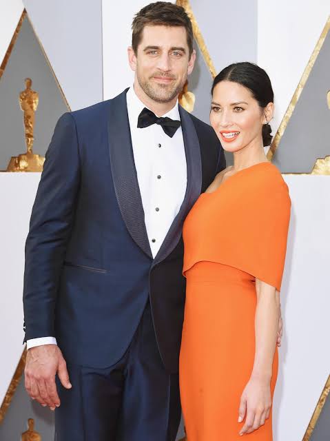 who is aaron rodgers wife