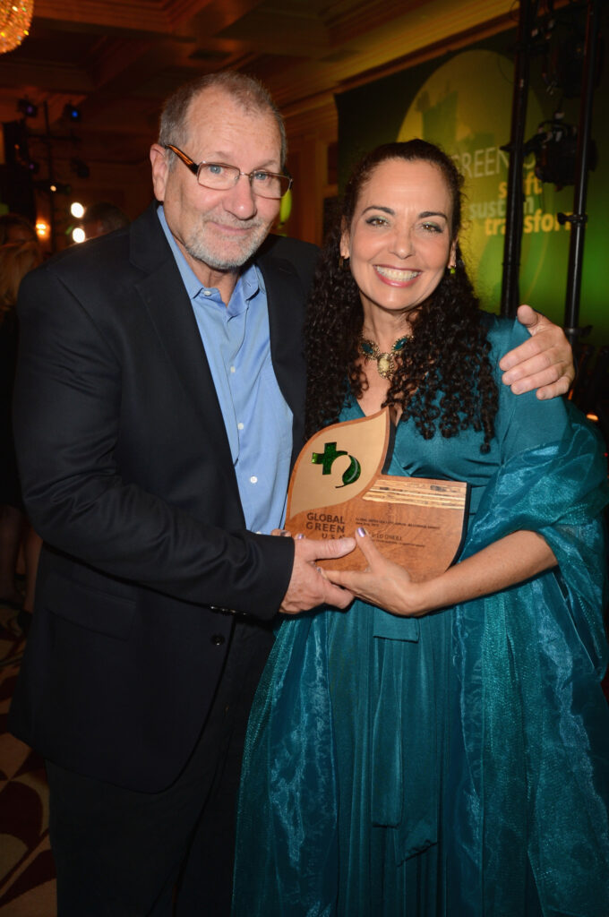 ed o'neill wife